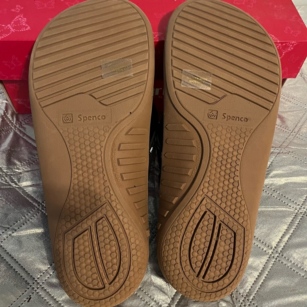 Spenco Women's Black Polka Dot Foam Flip Flop Sandals size 9 - Picture 5 of 6